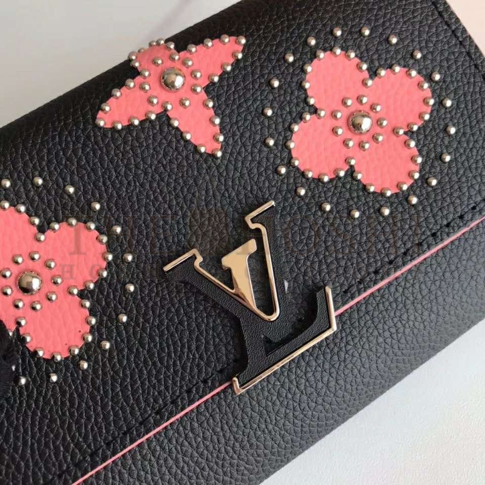 L0vis Vvtt0n LV Women Capucines Compact Wallet Taurillon Leather-Pink Master Quality