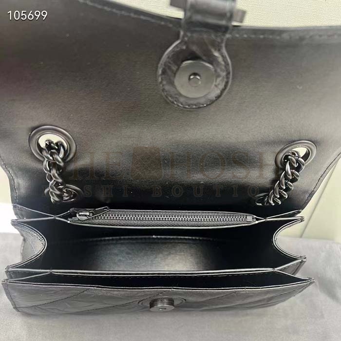 Ba1en*iaga Women Crush Small Chain Bag Quilted Black Crushed Calfskin Black Matte Hardware Master Quality