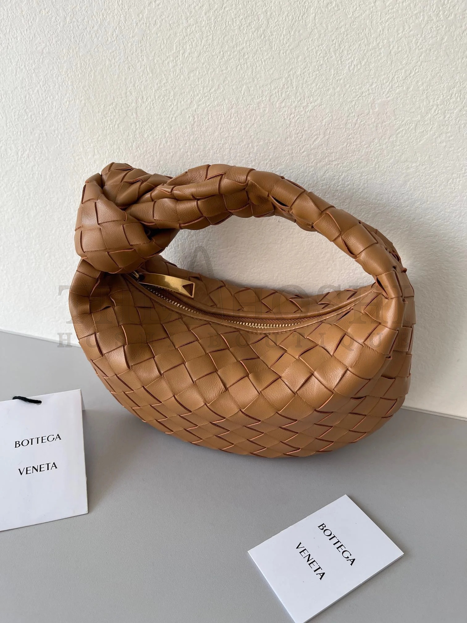 B0tt*ga Ven*ta BV Jodie Mini Bag In Caramel Intrecciato Lambskin Master Quality