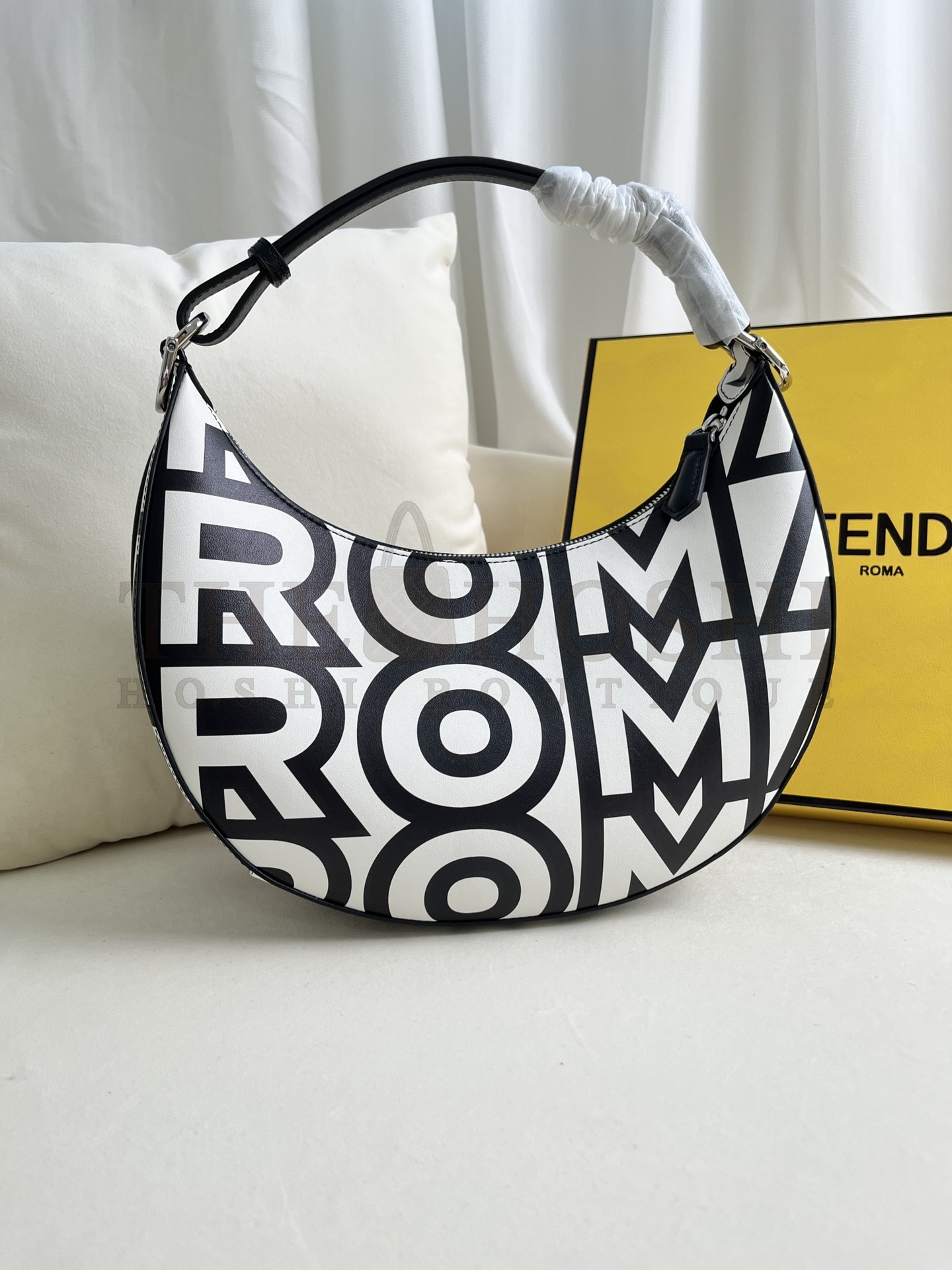 F**di Women F**digraphy Bag medium size 29x24.5x10cm Master Quality