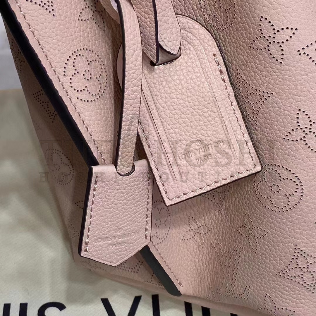 L0vis Vvtt0n LV Women Muria Bucket Bag Galet Gray Mahina Perforated Calf Leather Master Quality