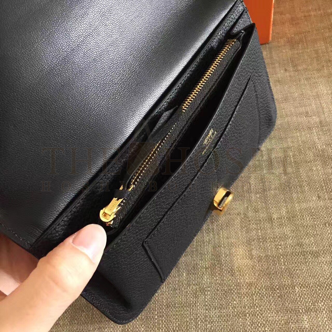 H**me5 Dogon Duo Wallet in Black Clemence Leather Master Quality