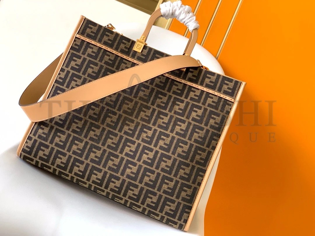 F**di Sunshine Large Tote Bag in Brown FF Jacquard Fabric Master Quality