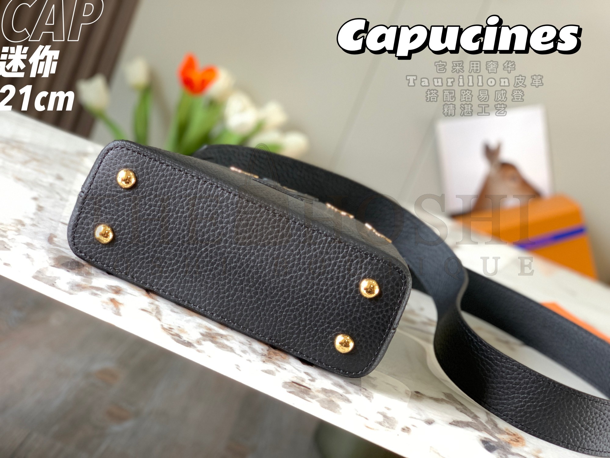 L0vis Vvtt0n LV Women Capucines Mini Handbag Black Taurillon Leather M56669 Master Quality