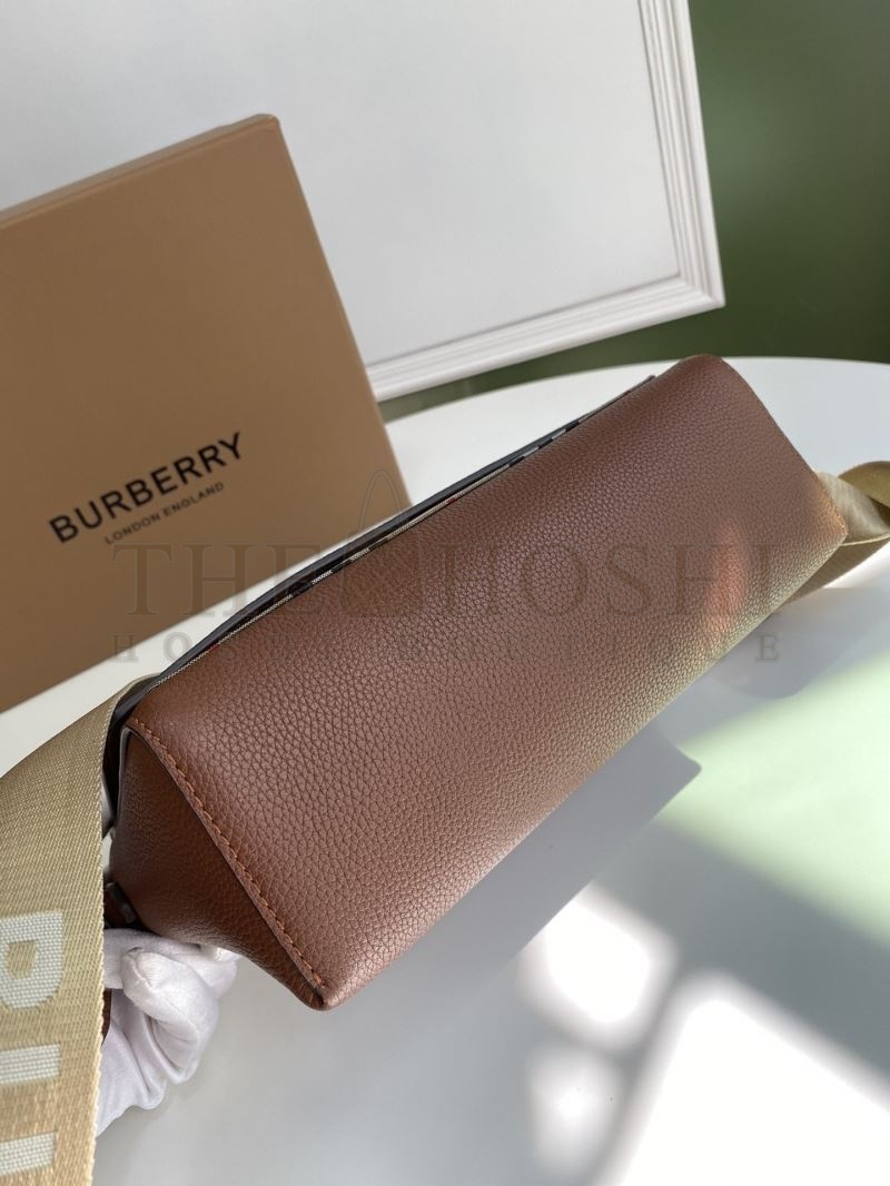 Bv*b*rry Clutch Bags Master Quality