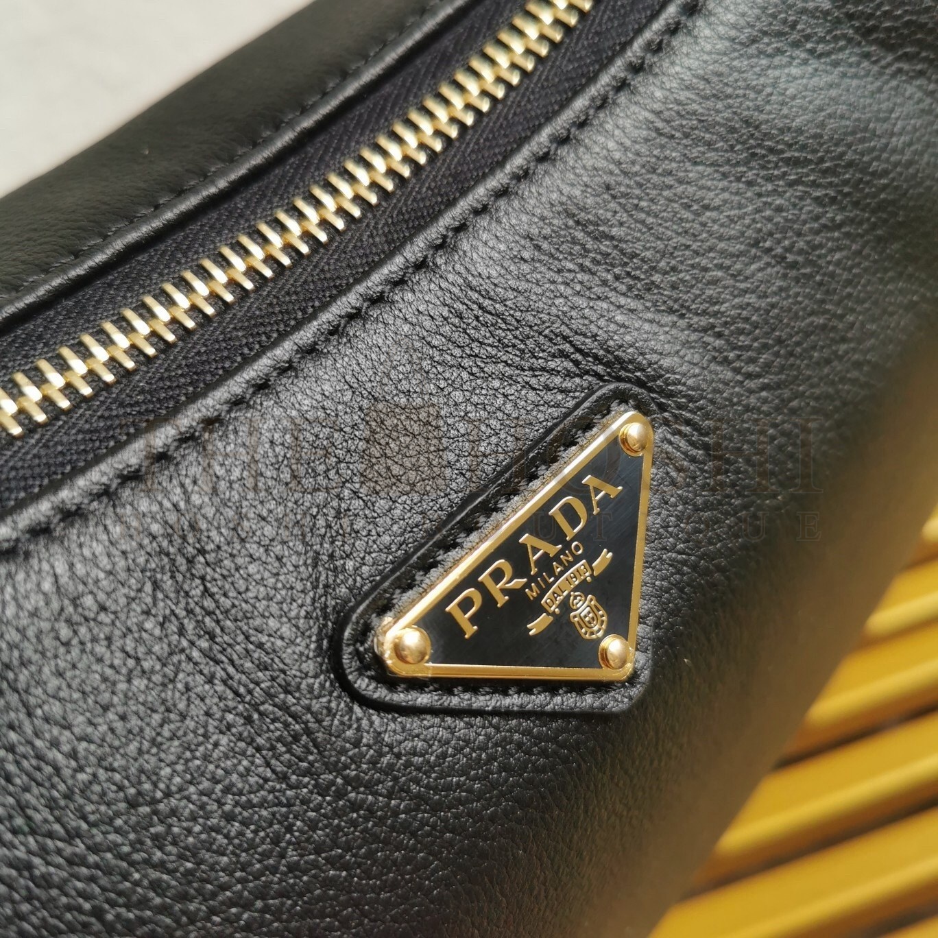 Pra*a Aimee Large Shoulder Bag in Black Leather Master Quality