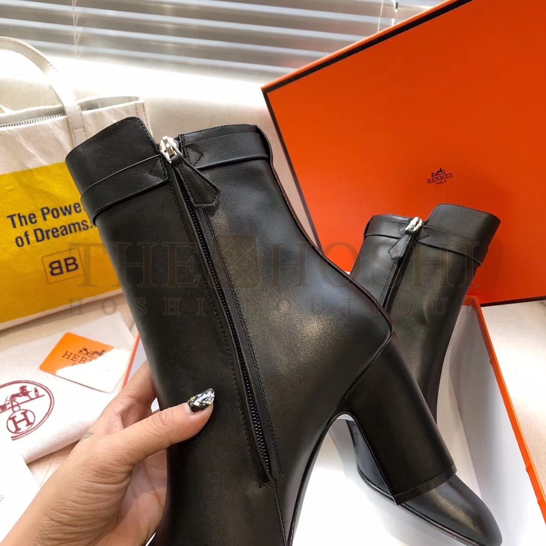 H**me5 Black Joueuse Ankle Boots Master Quality