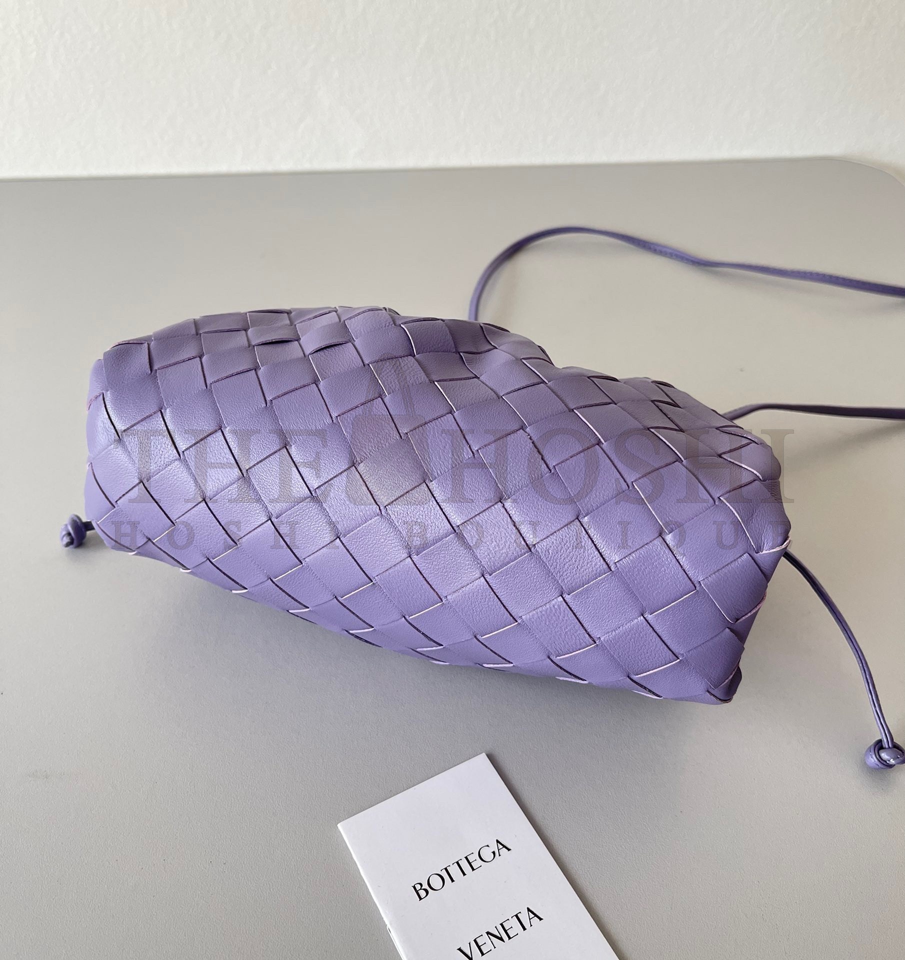 B0tt*ga Ven*ta Mini Pouch with Strap in Wisteria Intrecciato Lambskin Master Quality