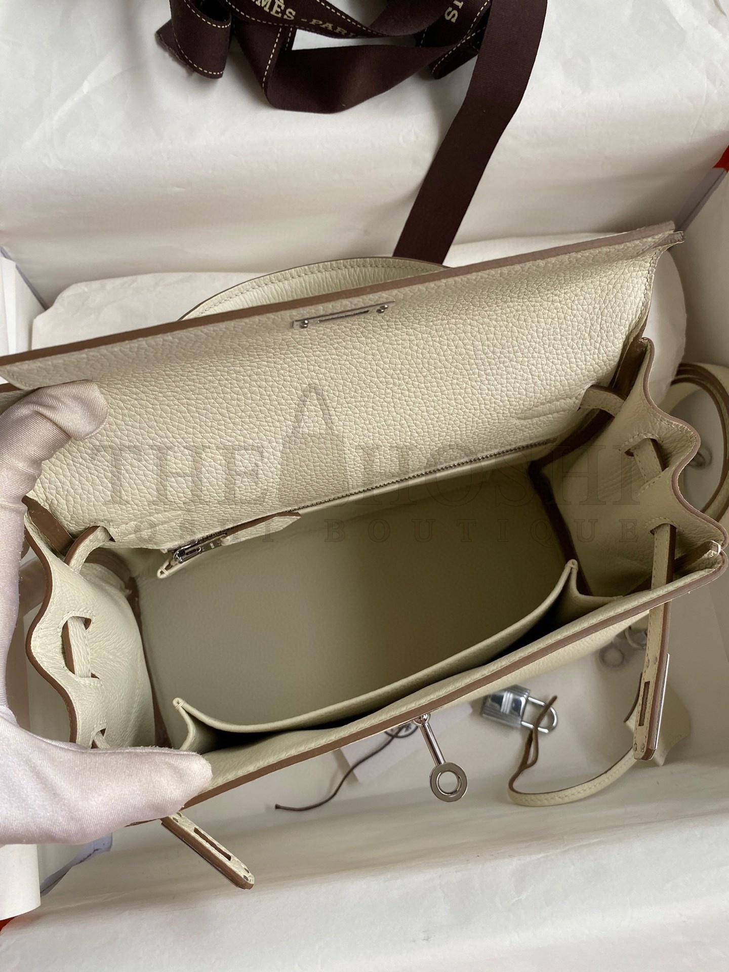 H**me5 Kelly Retourne 25 Handmade Bag In Mushroom Clemence Leather Master Quality