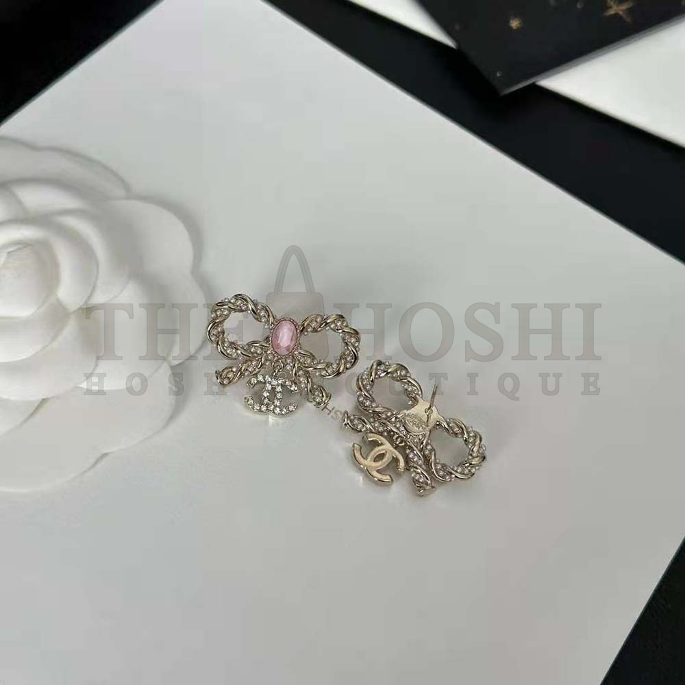 Ch**el Women Stud Earrings in Metal Glass Pearls and Strass Master Quality