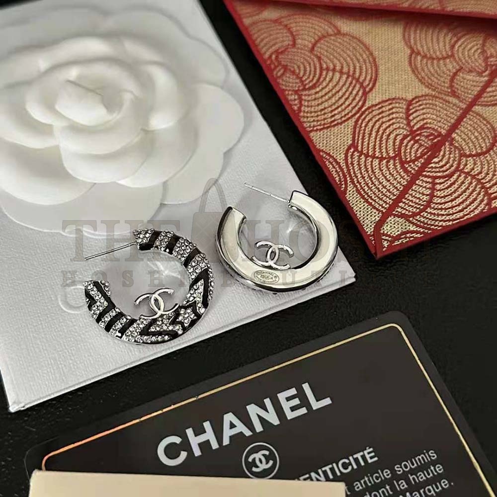 Ch**el Women Hoop Earrings in Metal and Strass Master Quality