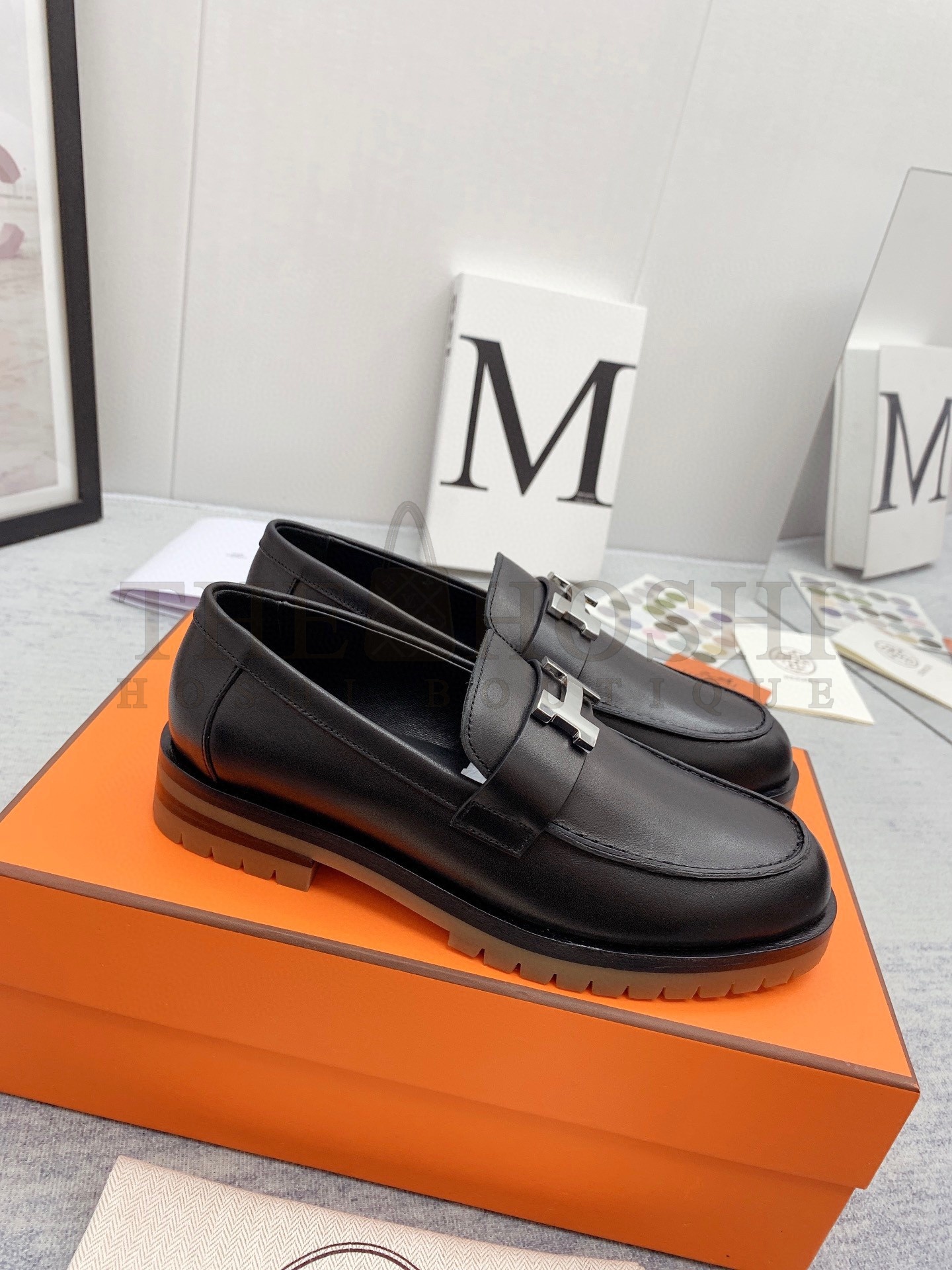 H**me5 Women
