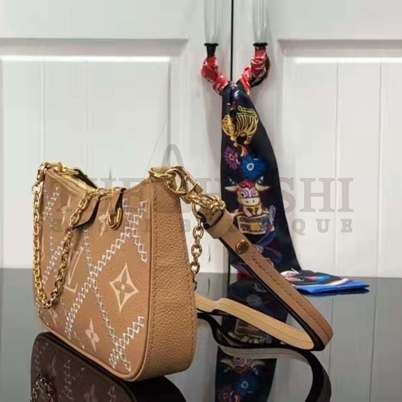 L0vis Vvtt0n LV Women Easy Pouch On Strap Beige Monogram S*pple Grained Cowhide Master Quality