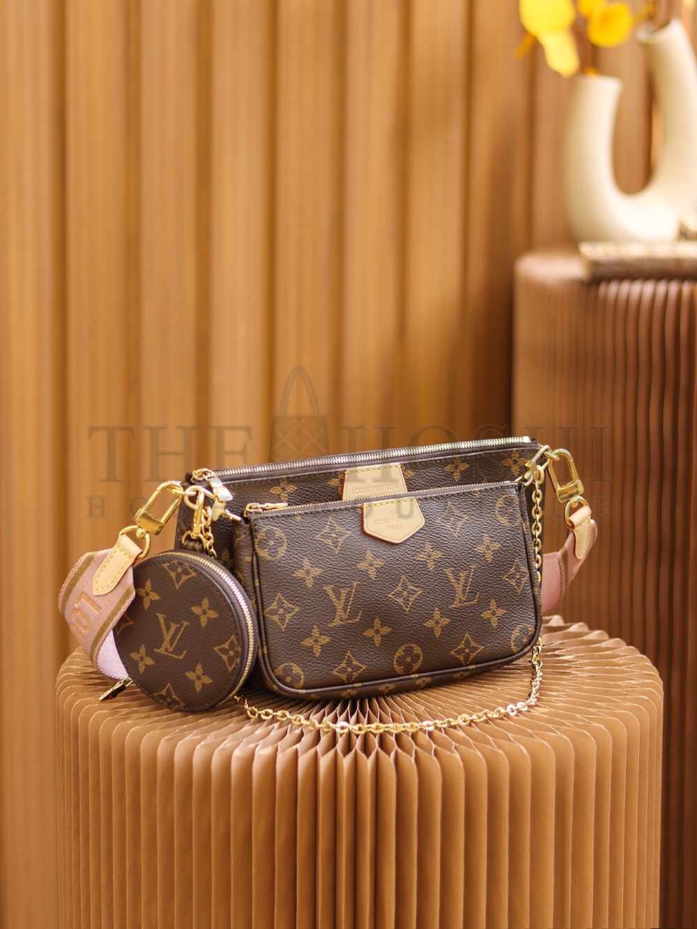 L0vis Vvtt0n LV Women Multi-Pochette Accessoires Bag Monogram Canvas-Pink M44840 Master Quality
