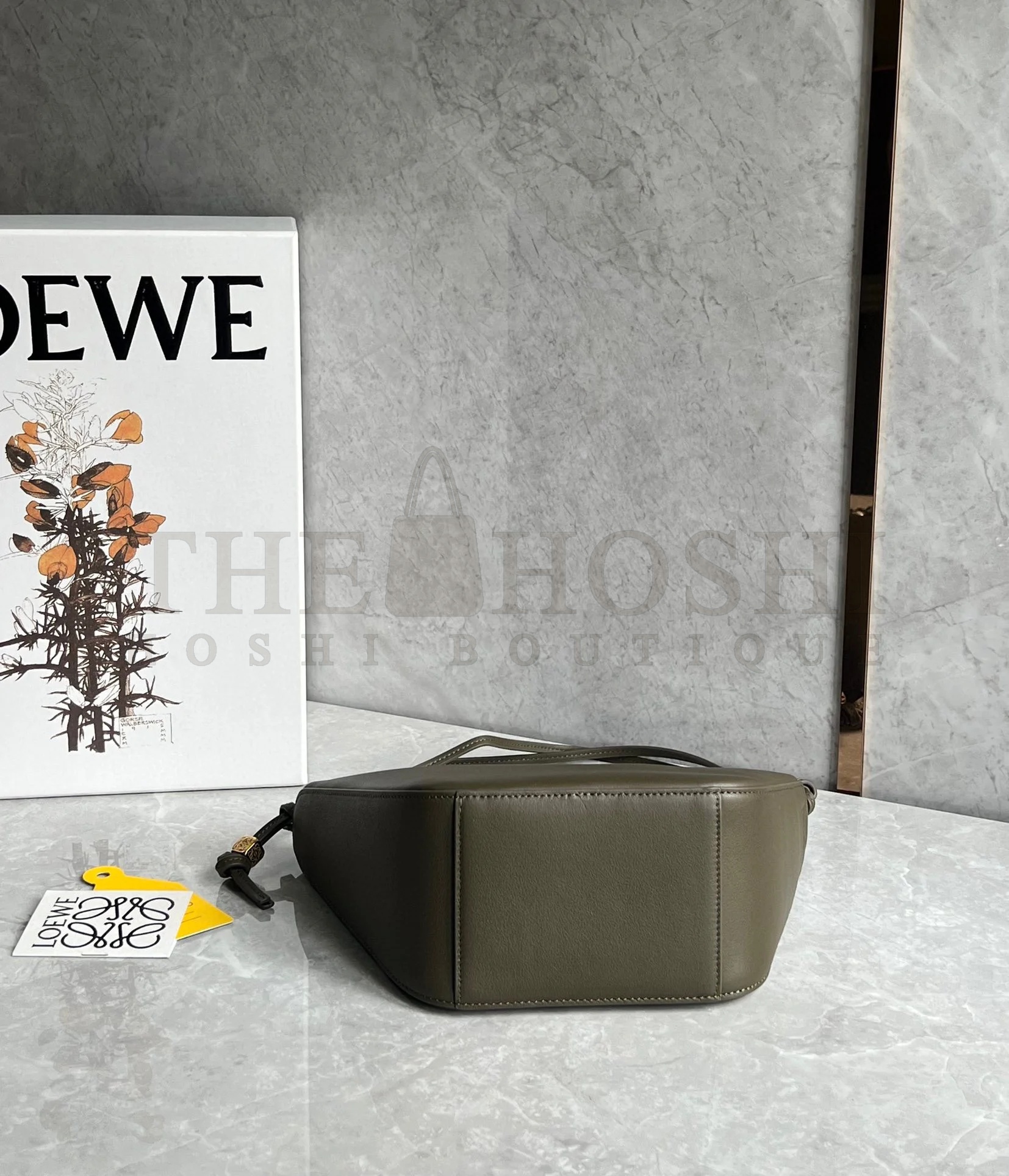 L0ew* Mini Hammock Hobo Bag in Dark Green Calfskin Master Quality
