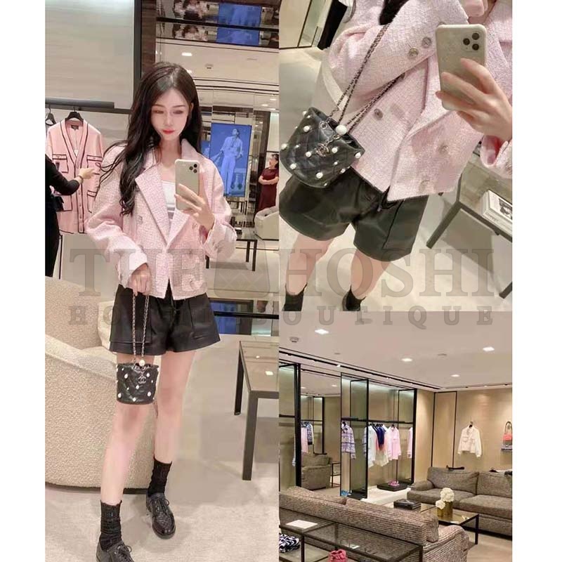 Ch**el Women Mini Drawstring Bag Lambskin Imitation Pearls & Gold-Tone Metal Black Master Quality
