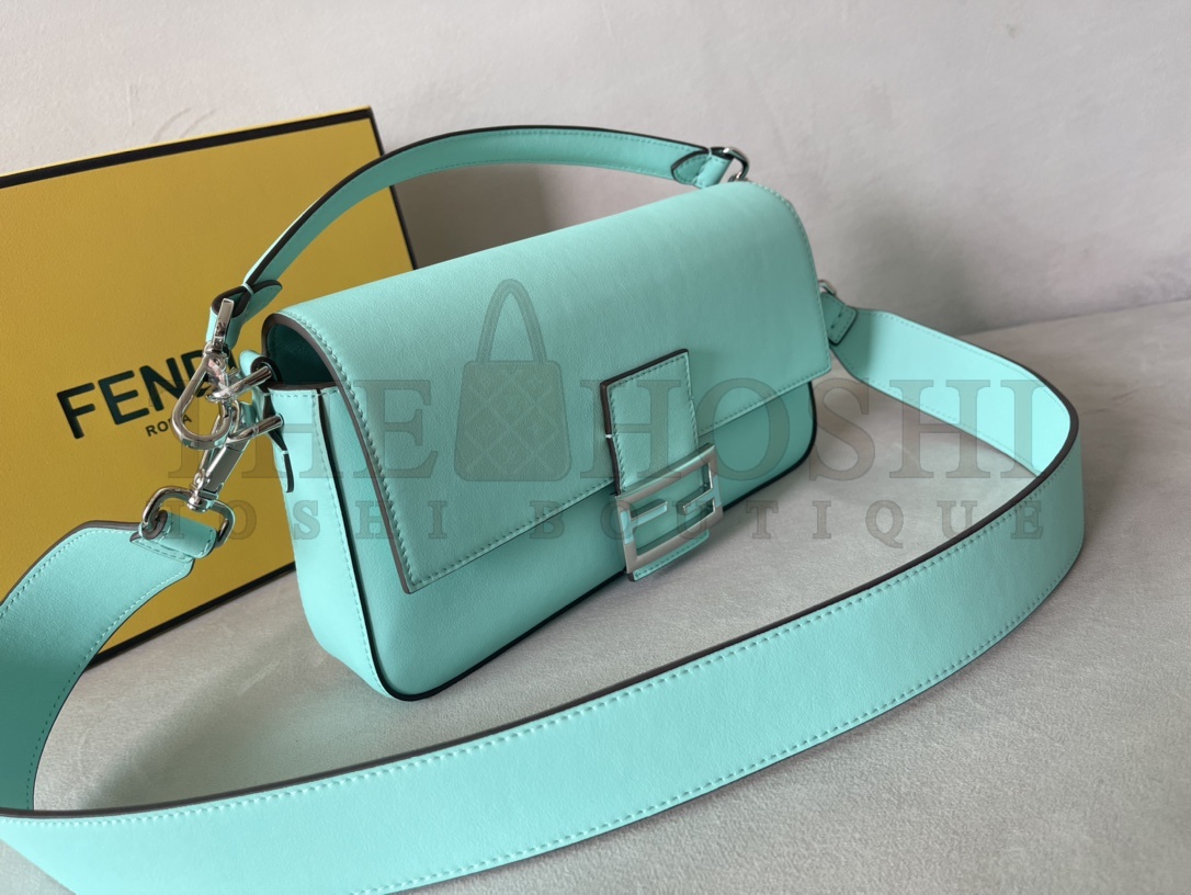 F**di T*f*ny & Co. Re-Edition Baguette bag size: 27*15*6cm Master Quality