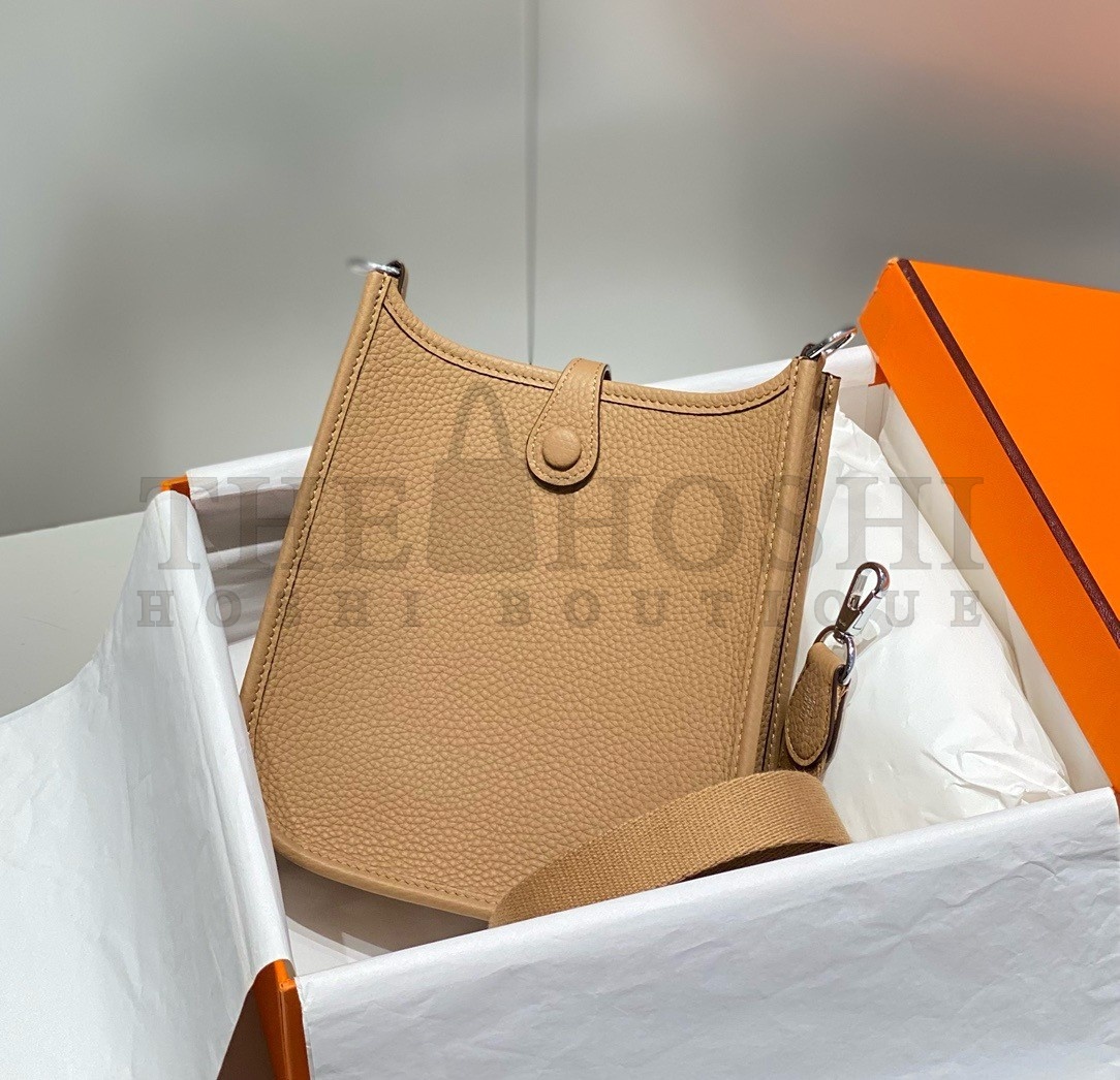 H**me5 Evelyne III TPM Bag In Chai Clemence Leather Master Quality