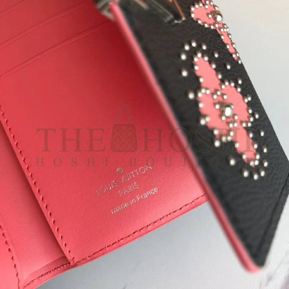 L0vis Vvtt0n LV Women Capucines Compact Wallet Taurillon Leather-Pink Master Quality