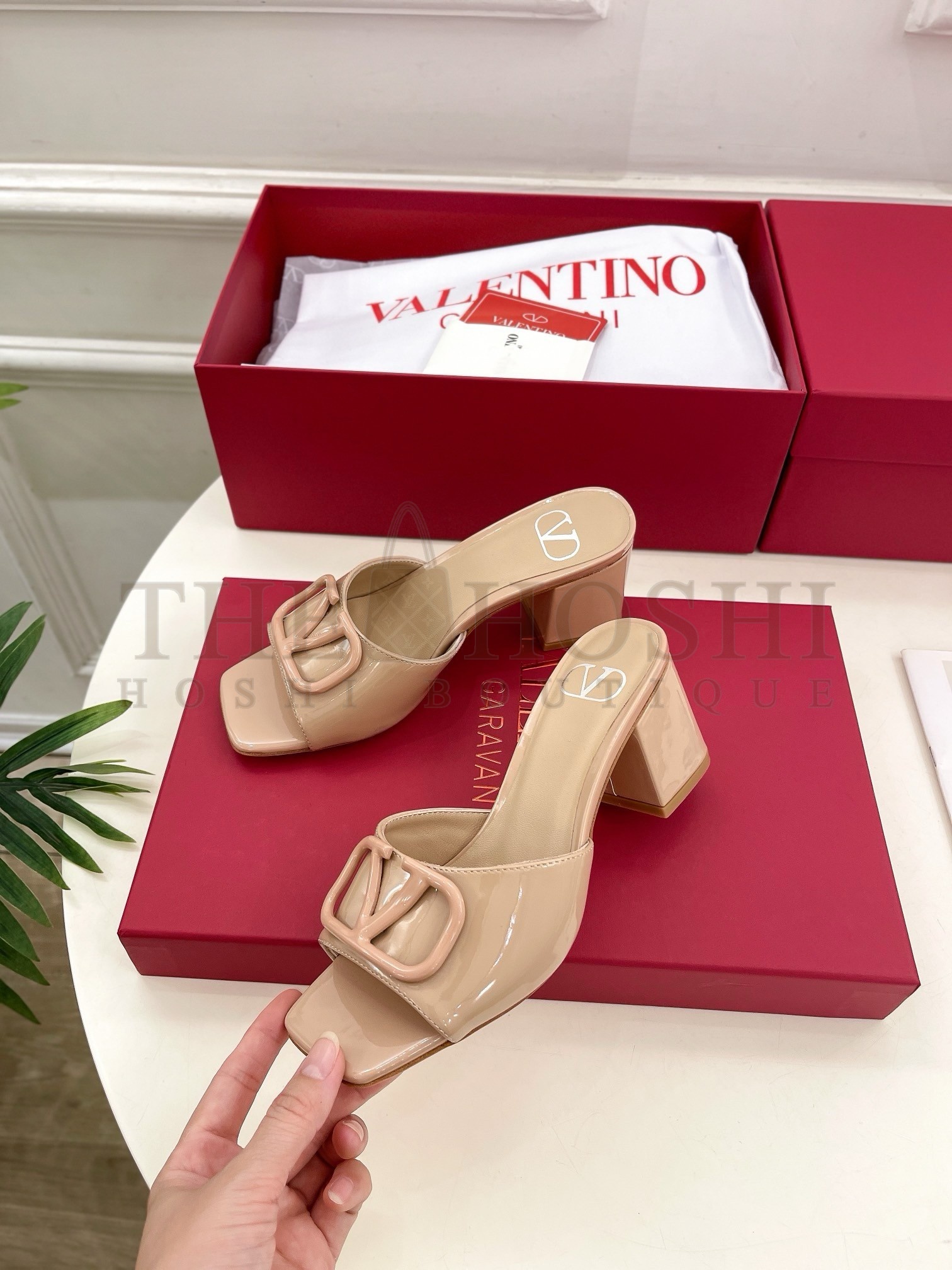 Va1e*ntin0 VLogo Slide Sandals 60mm in Rose Cannelle Patent Leather Master Quality