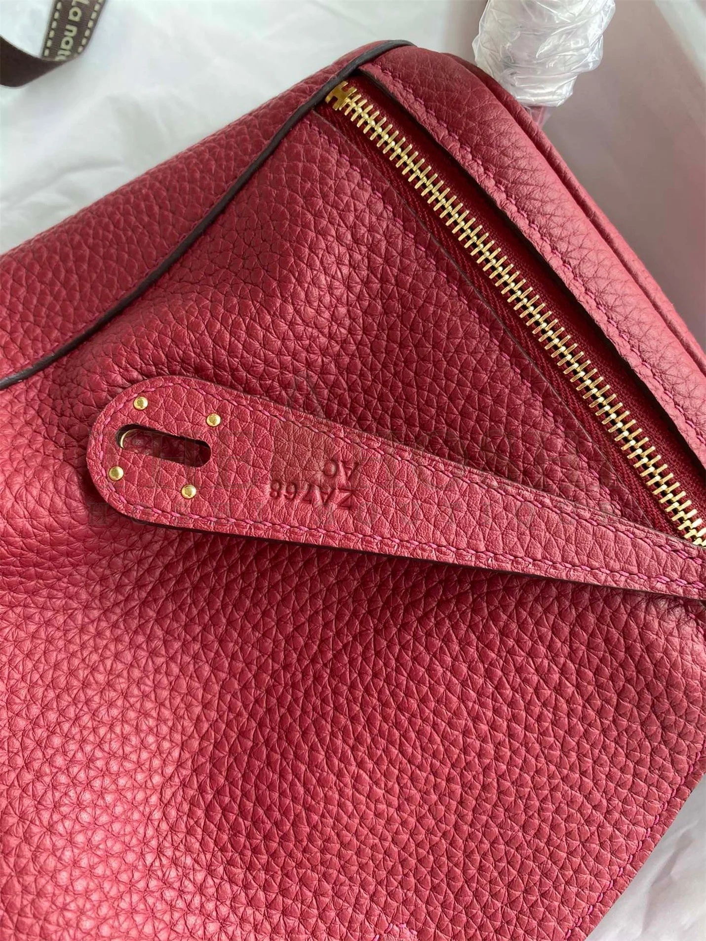 H**me5 Lindy 26 Handmade Bag In Ruby Clemence Leather Master Quality