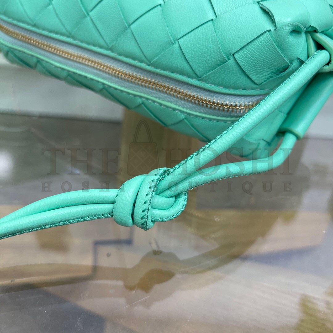 B0tt*ga Ven*ta Loop Mini Bag In Fountain Intrecciato Lambskin Master Quality