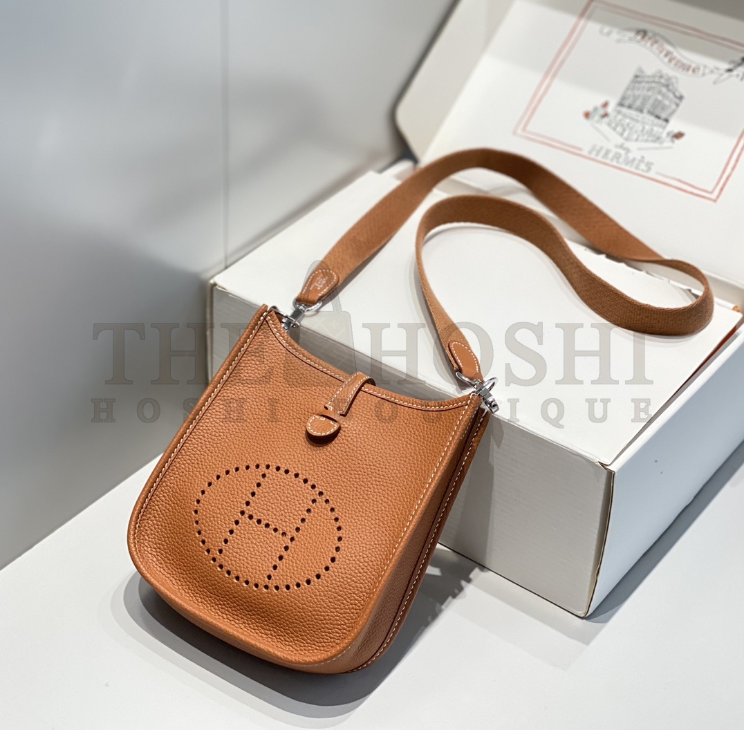 H**me5 Evelyne III Mini Bag In Clemence Leather Master Quality