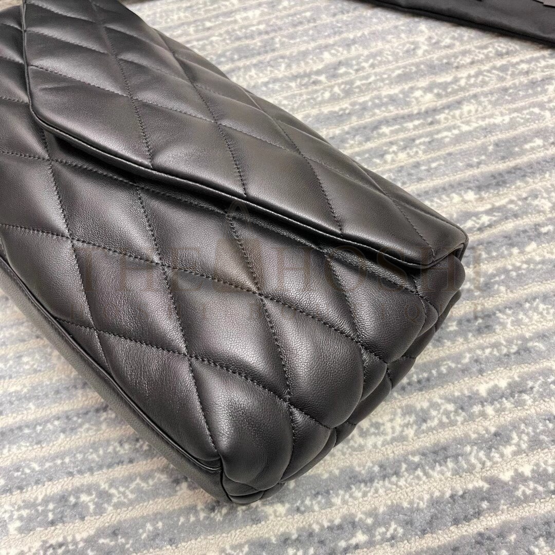 Sa1nt Lau*nt Sade Puffer Envelope Clutch In Black Lambskin Master Quality