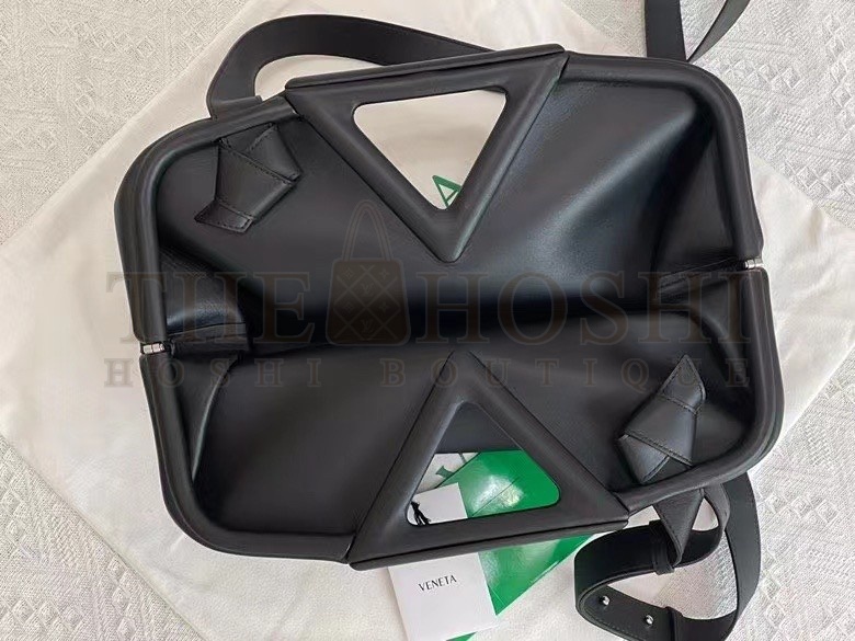 B0tt*ga Ven*ta Medium Point Top Handle Bag In Black Leather Master Quality