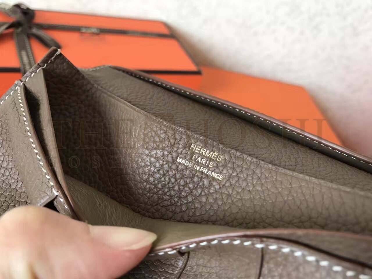 H**me5 Taupe Clemence Bearn Gusset Wallet Master Quality