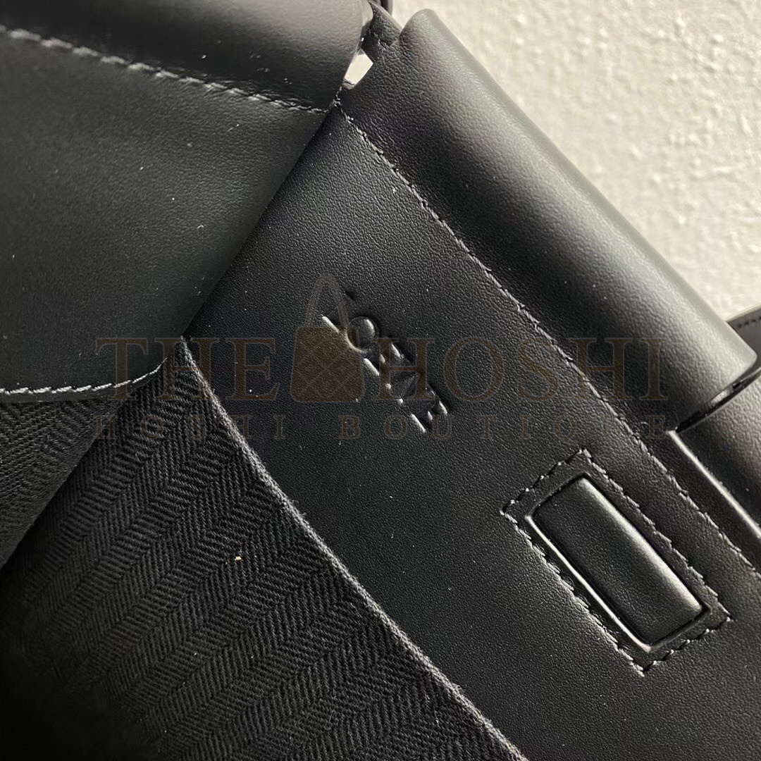 L0ew* Cushion Medium Tote In Black Anagram Jacquard Master Quality