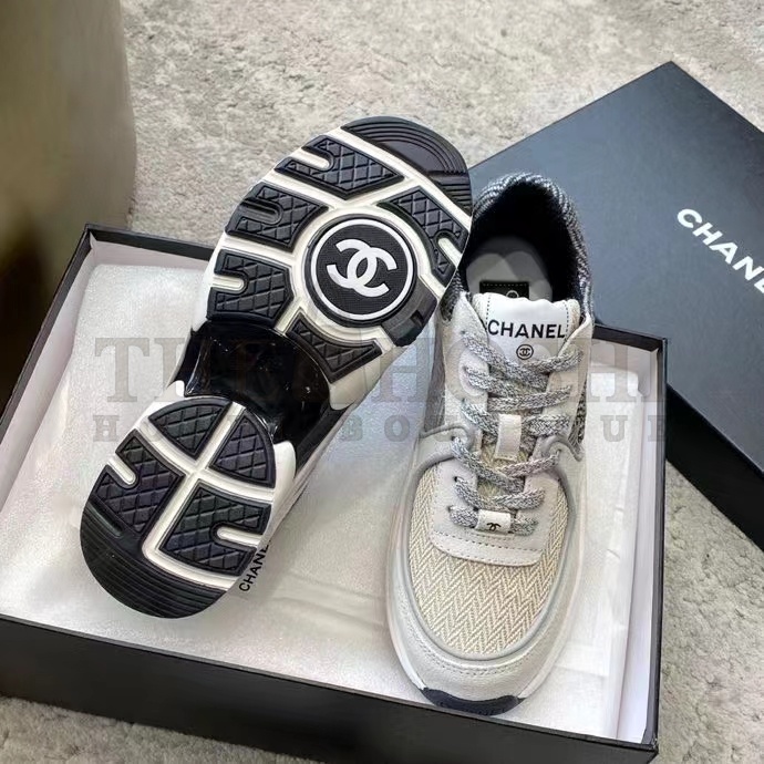 Ch**el Women CC Sneakers Fabric &amp; Suede Calfskin Ivory Light Gray &amp; White 1 Cm Heel Master Quality