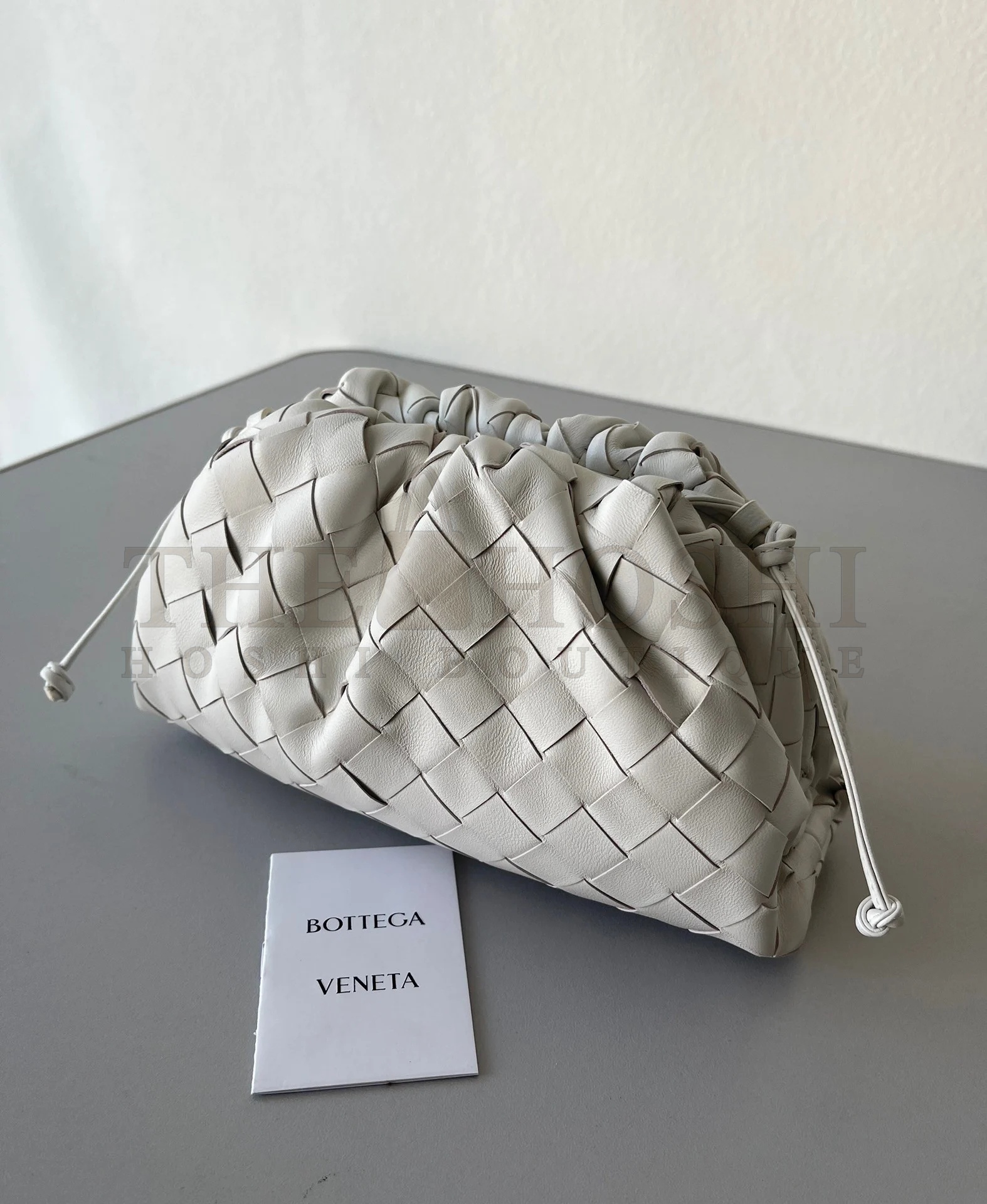 B0tt*ga Ven*ta Mini Pouch with Strap in White Intrecciato Lambskin Master Quality