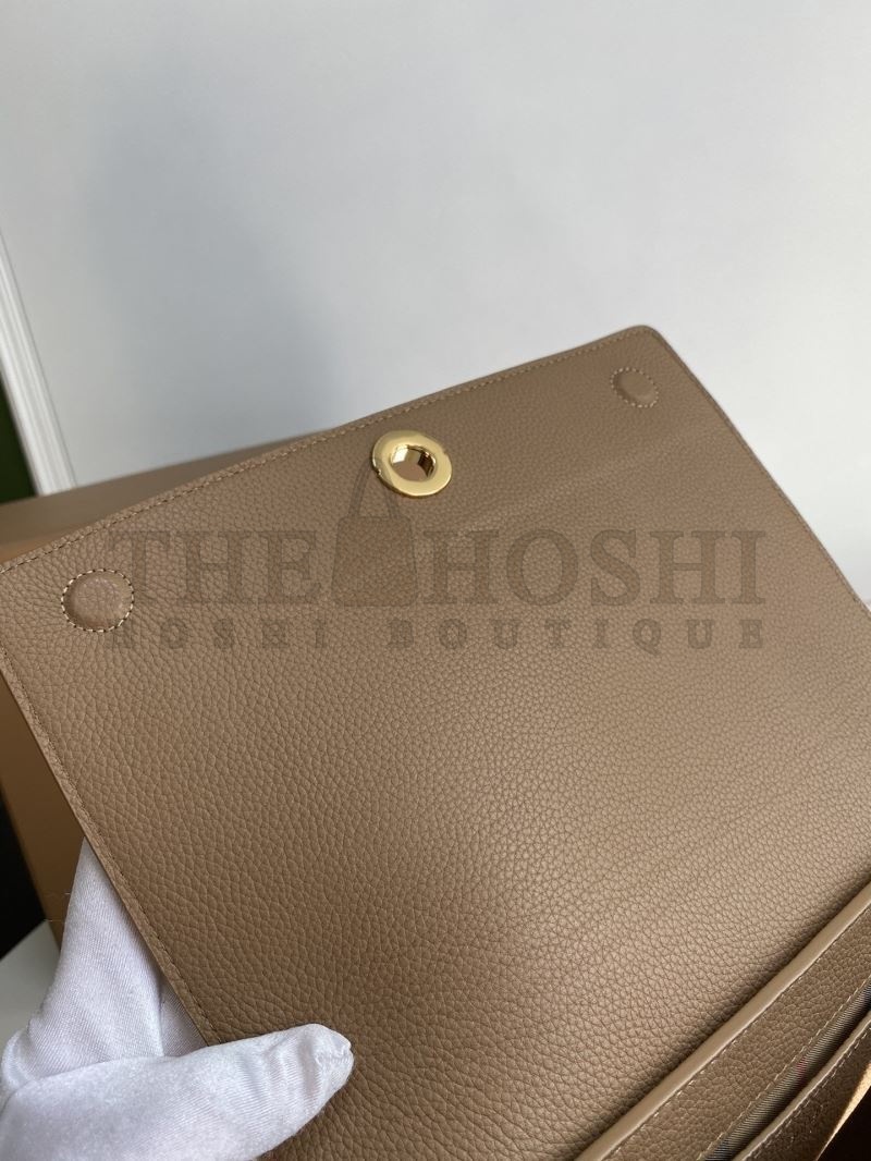 Bv*b*rry Clutch Bags Master Quality