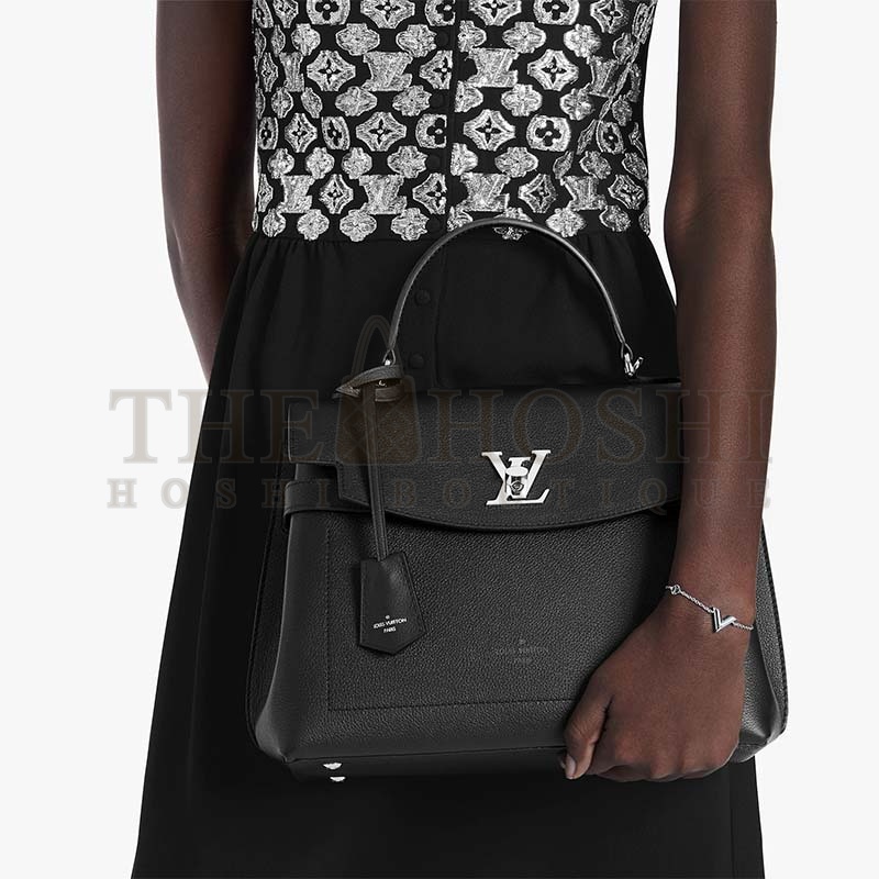 L0vis Vvtt0n LV Women Lockme Ever MM Handbag Black Soft Grained Calfskin Master Quality