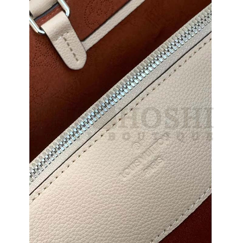 L0vis Vvtt0n LV Women Bella Tote Crème Beige Mahina Perforated Calfskin Master Quality
