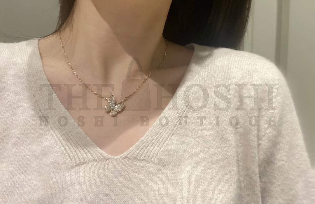 V*n Cl**f & Arpels Butterfly Necklace with D1am0nds, Two Butterfly pendant Master Quality