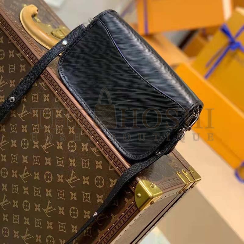L0vis Vvtt0n LV Women Buci Crossbody Black Epi Grained Smooth Cowhide Leather Master Quality