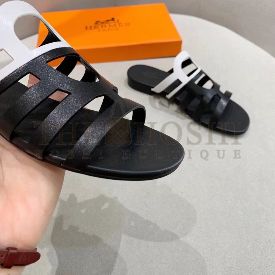 H**me5 Camelia Sandals In Black/White Calfskin Master Quality
