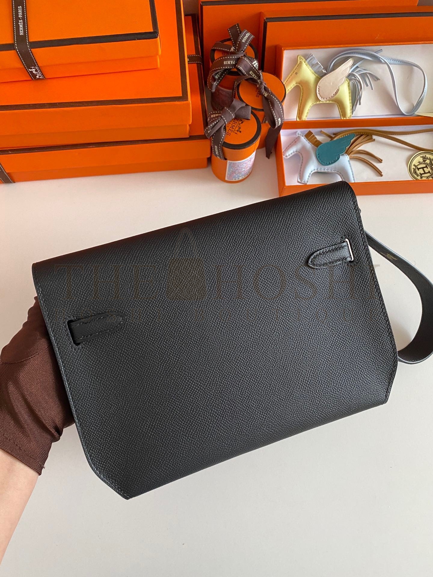 H**me5 Kelly Depeches 25 Pouch in Black Epsom Calfskin Master Quality