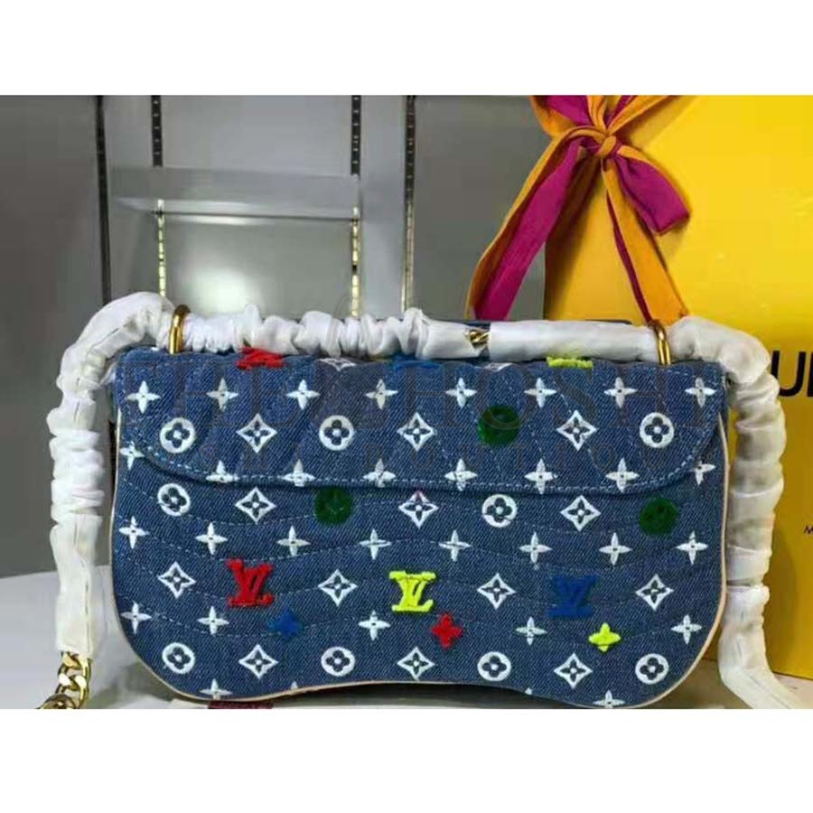 L0vis Vvtt0n LV Women New Wave Chain Bag MM-Blue Master Quality