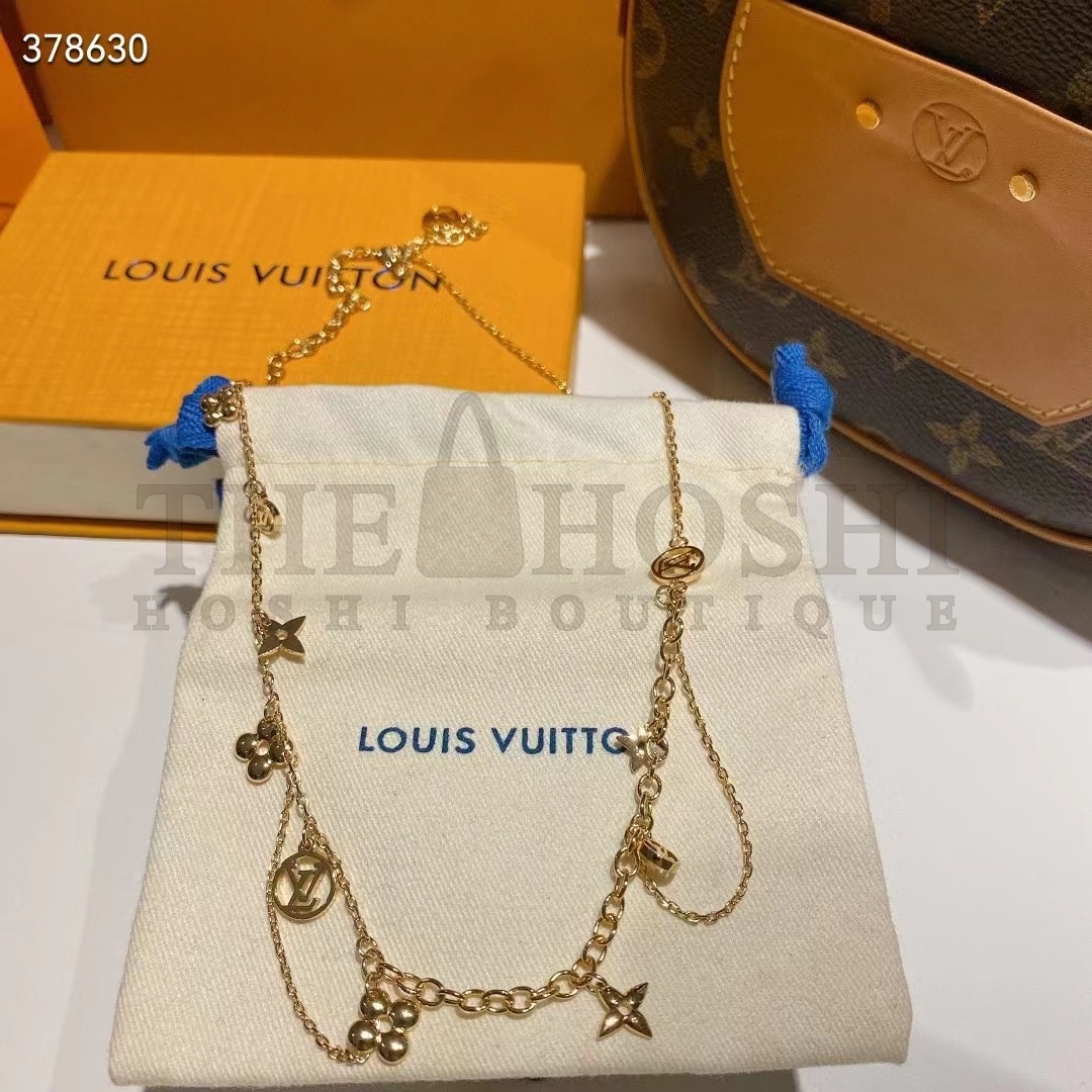 L0vis Vvtt0n Women LV Blooming S*pple Necklace Brass Monogram Flowers LV Circle Master Quality