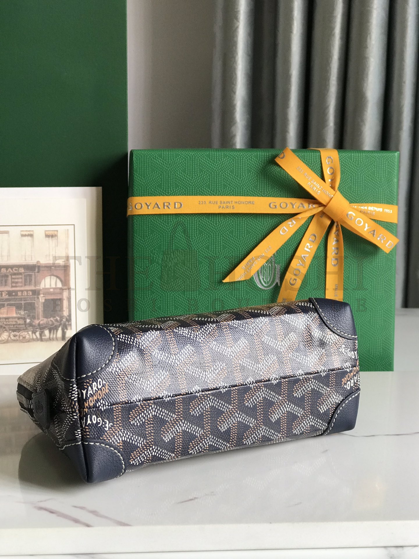 G09ard 360 Vendome Pouch – Black Chevron Pattern Cosmetic Bag, 17.5 x 14 x 6.5 cm Master Quality