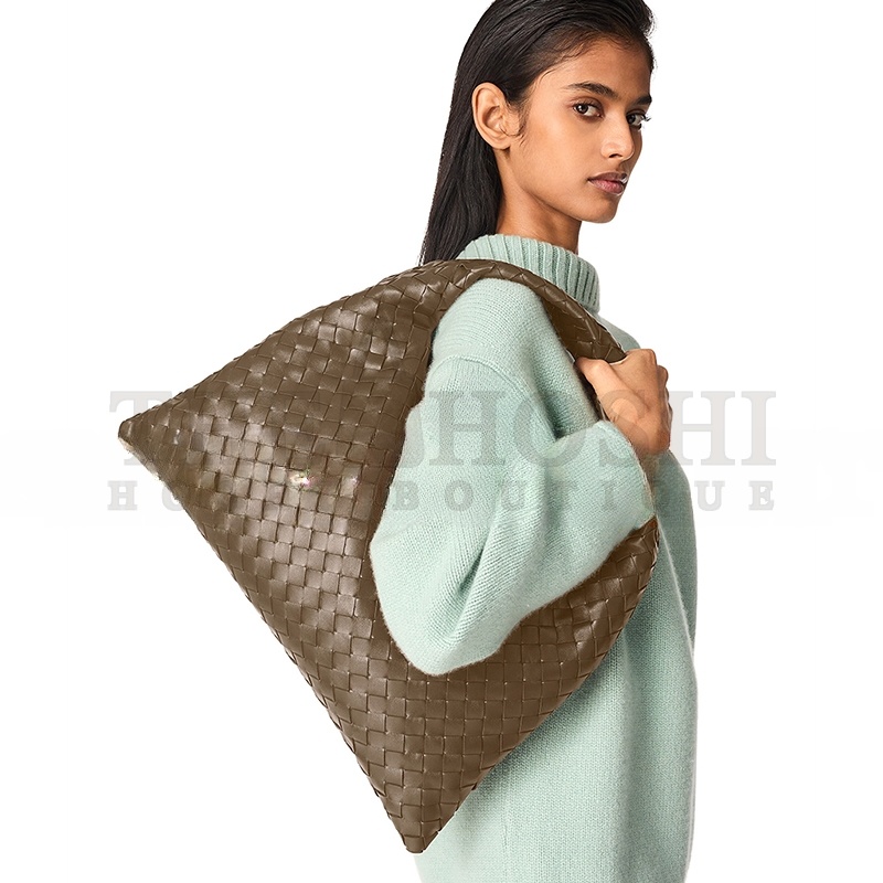 B0tt*ga Ven*ta HOP SHOULDER BAG 796262V3IV12360 (46*21*10cm) Master Quality