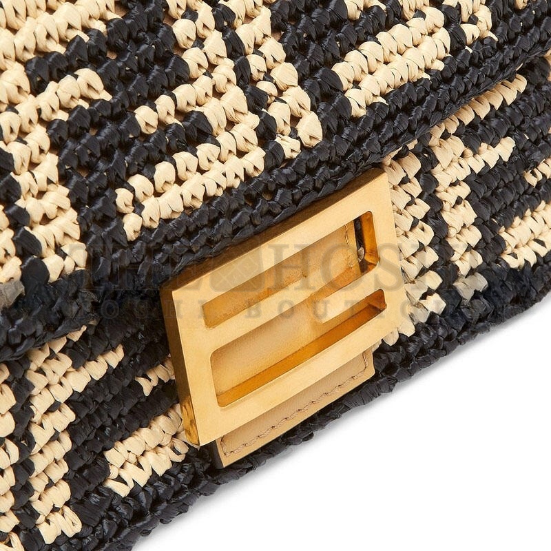 F**di BAGUETTE BAG IN BLACK FF 8BR600AKBYF1HOG (27*15*6cm) Master Quality
