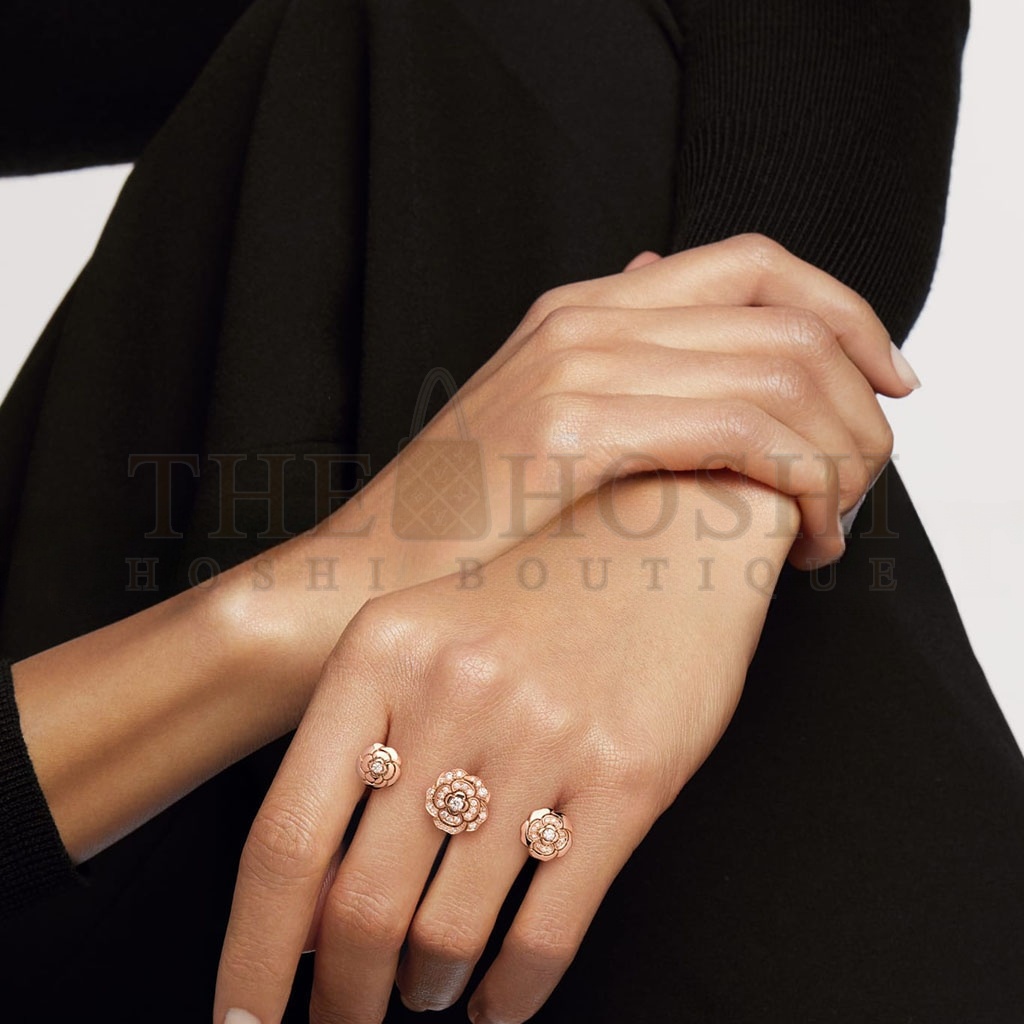 Ch**el EXTRAIT DE CAMÉLIA TRANSFORMABLE RING J11859 Master Quality